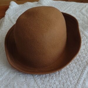 Classic Brown Women's Hat
